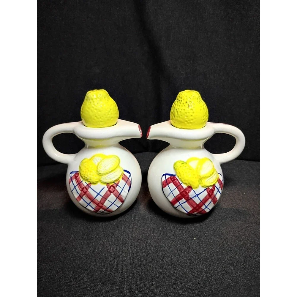 Lemon Oil Vinegar Cruet Set Ceramic Pitchers Plaid Gingham Country Kitchen